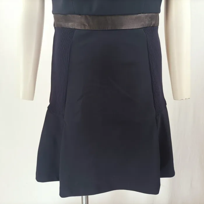 Robe courte cintrée bleu marine Pinko avec détail ceinture satinée A1143 - photo numéro 7