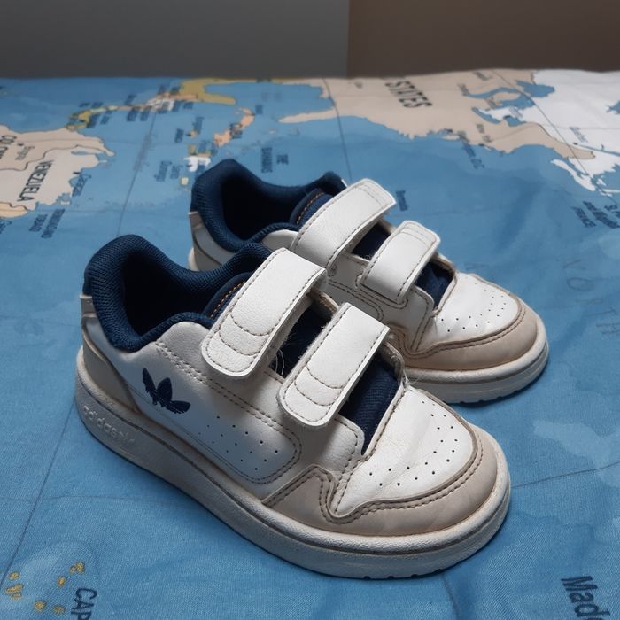 Baskets Adidas p.27 - photo numéro 2