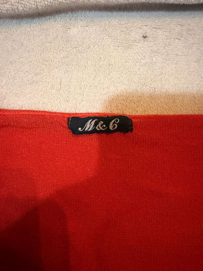 Pull fin rouge - photo numéro 7