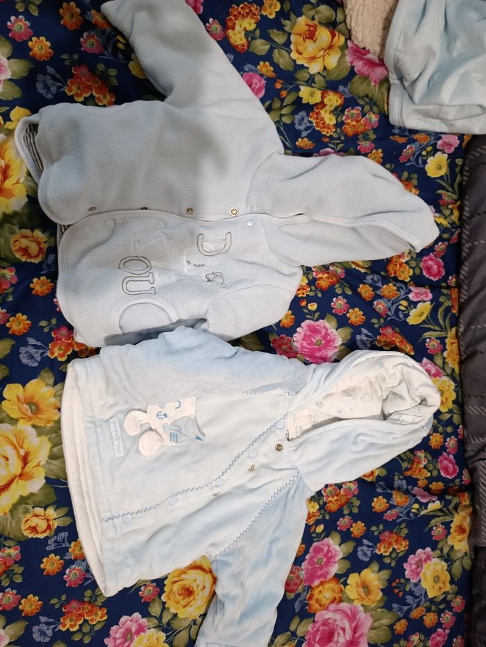 2 vestes naissance - photo numéro 2