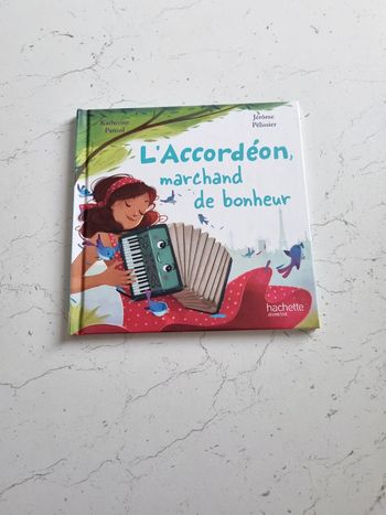 Livre L'accordéon marchand de bonheur