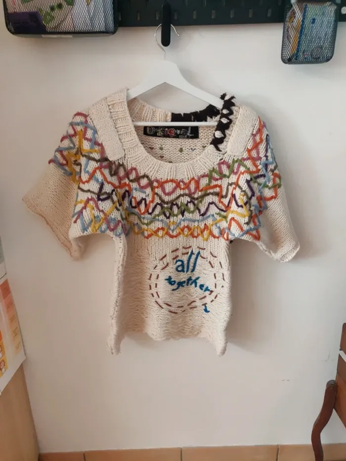 Pull manches "courtes"
