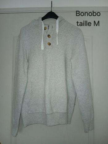 Pull à capuche