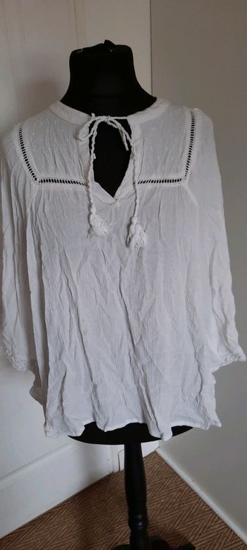 Blouse d'été blanche type plage