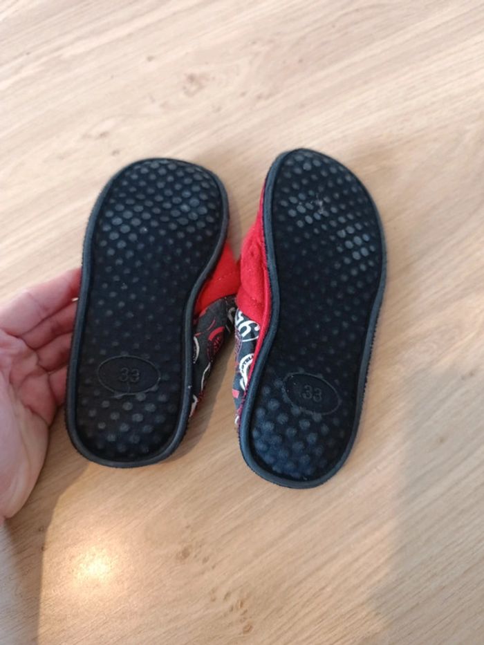 Chaussons t 33 - photo numéro 2