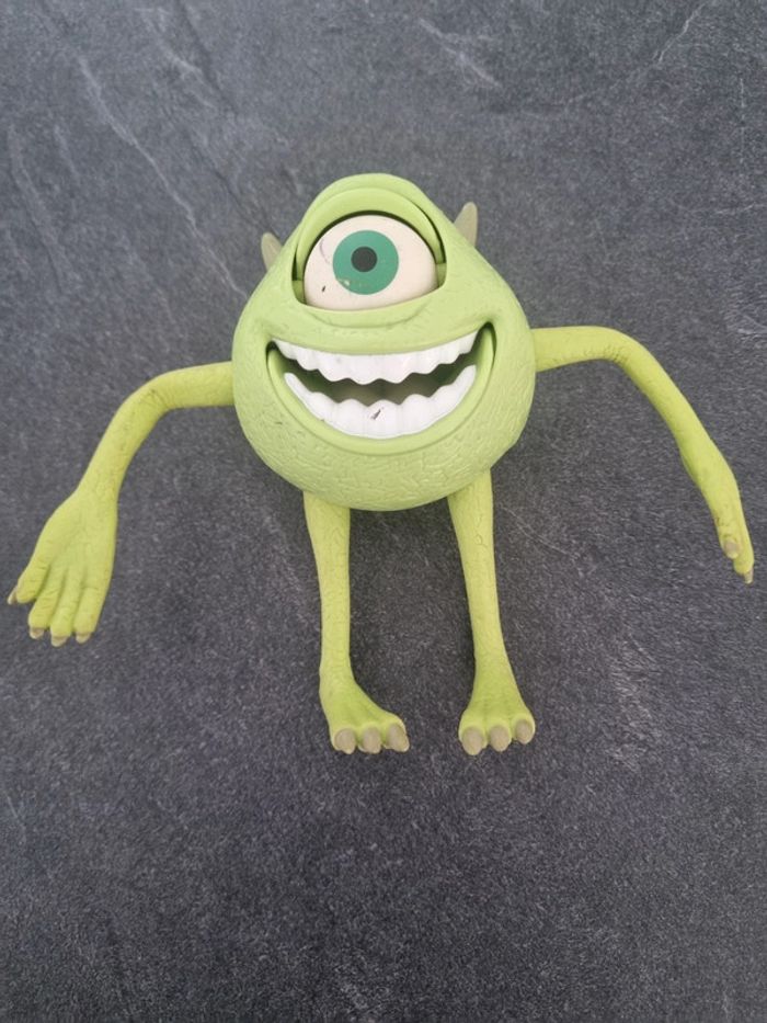 Mike (monstre et cie)