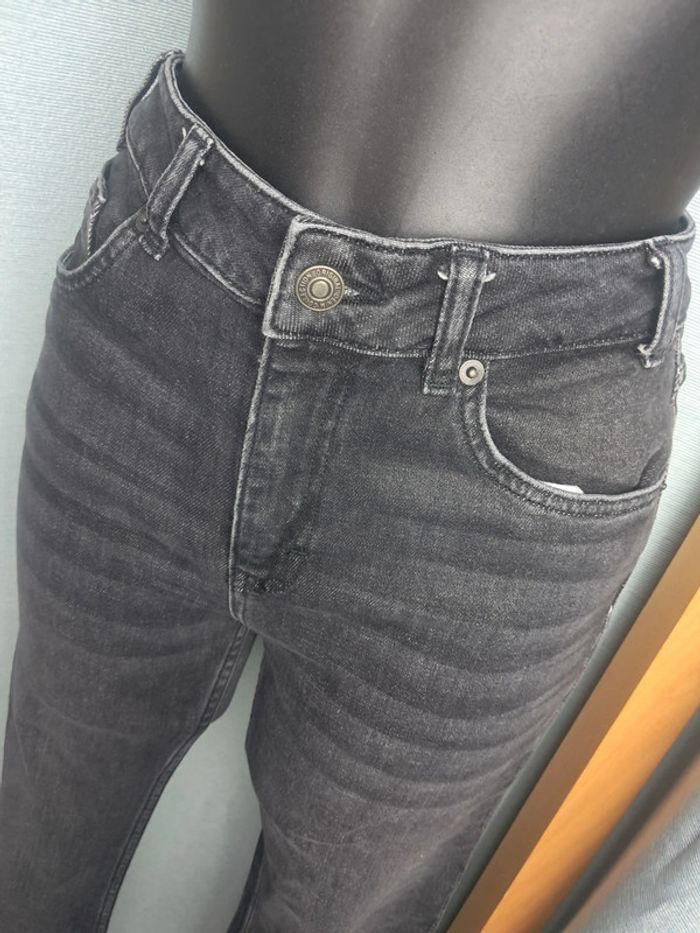 NVY jean taille haute T.38 en tbe - photo numéro 4
