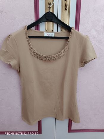 Tee-shirt beige " Armand Thiery" T.3 (40)
