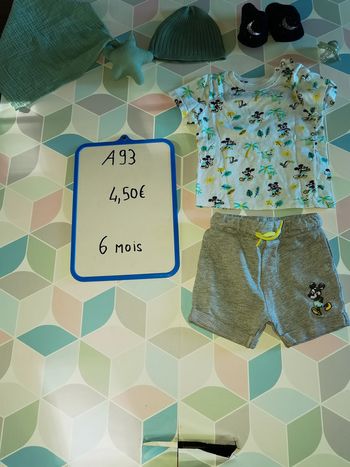 A93 - ensemble garçon 6 mois