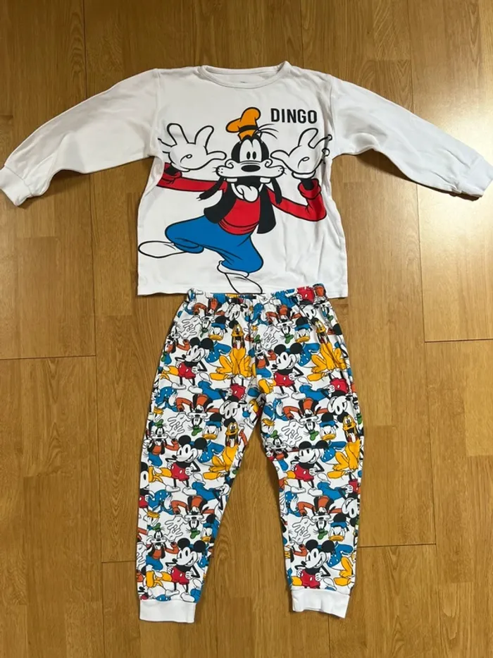 Pyjama léger Mickey And friends 5-6 ans