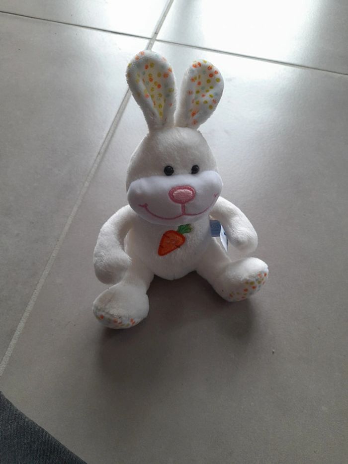 Peluche lapin musical - photo numéro 2