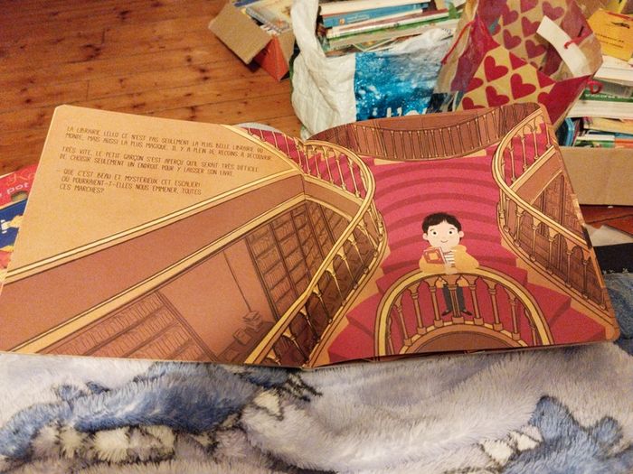 Dans la librairie la plus belle du monde - photo numéro 3