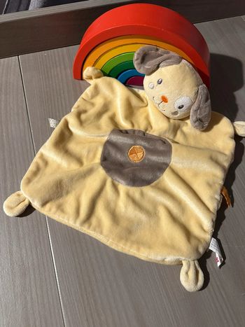 Doudou Plat Chien Jaune Gris Nicotoy