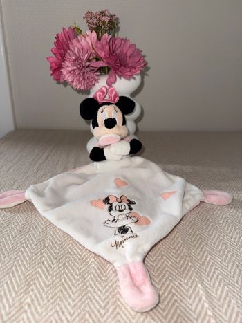 Doudou Minnie