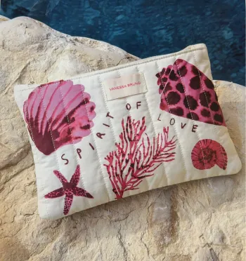 Pochette matelassée imprimé coquillages Vanessa Bruno édition limitée