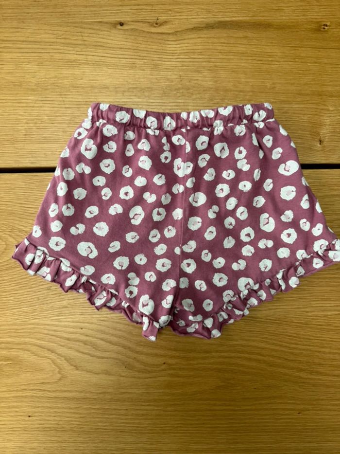 Short fond rose foncé et fleurs blanches - Taille 2/3 Ans - photo numéro 6