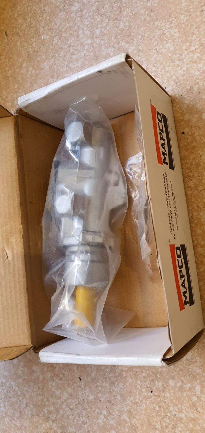 Maitre cylindre de frein