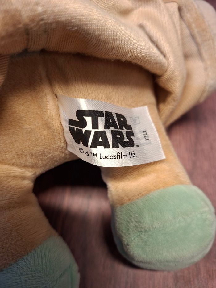 Peluche star wars grogu bébé yoda - photo numéro 4