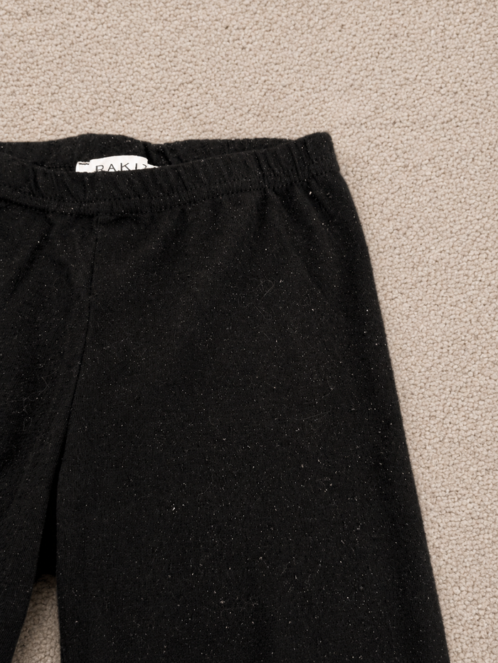Lot Jean's + legging 4 ans - photo numéro 2
