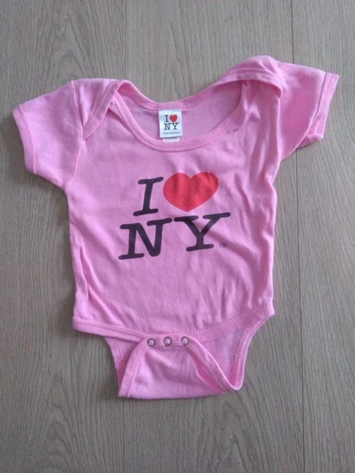 Body rose manches courtes I love New York