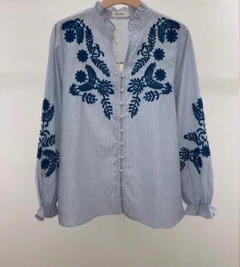 Chemise blouse bleue rayures fleurs marine coton