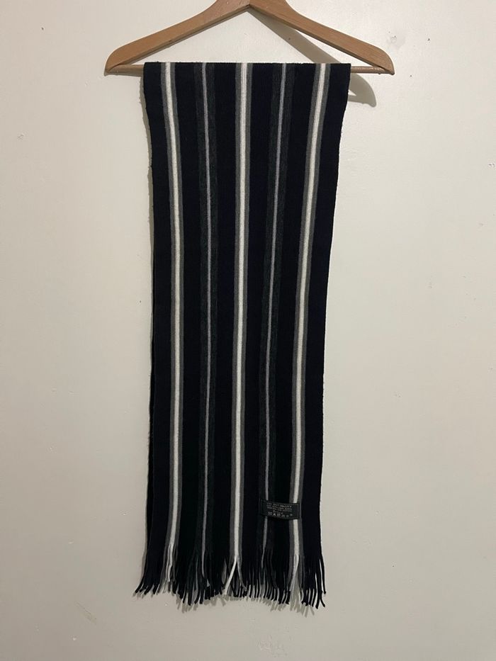 Écharpe rayer noir gris blanc Brice