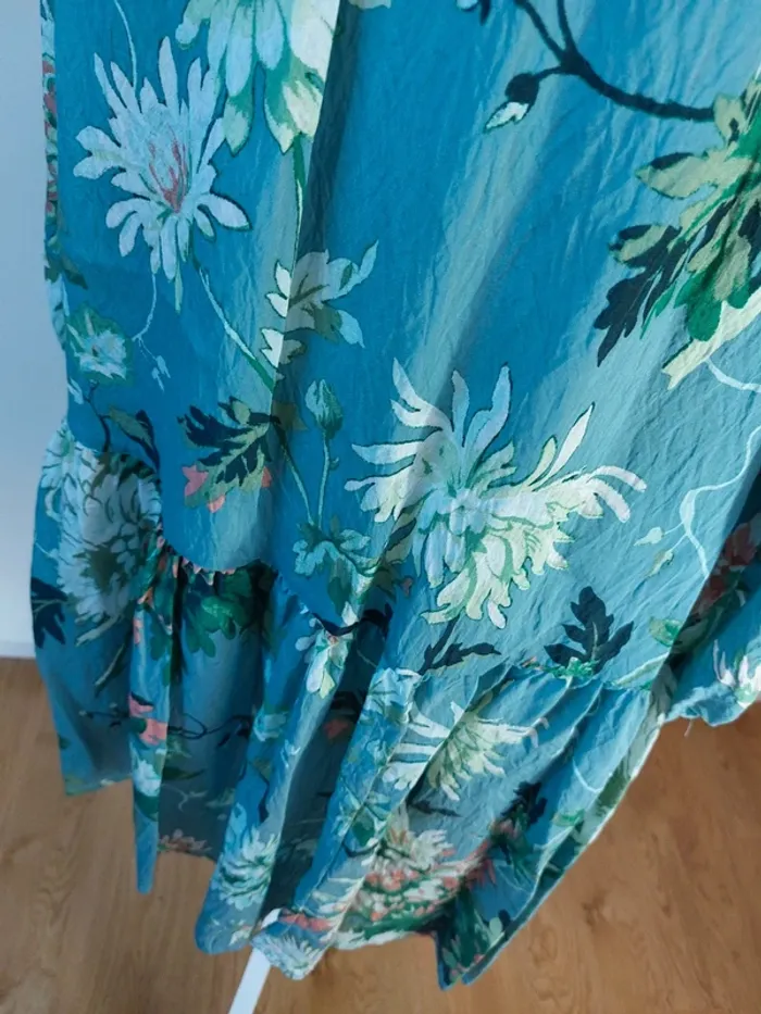 Magnifique robe volantée motifs fleuris - photo numéro 3