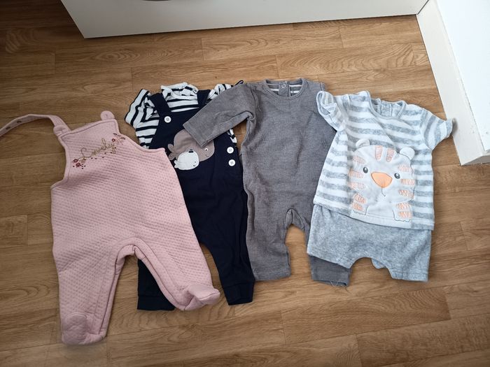 Lot 180 vêtements 3mois filles - photo numéro 8