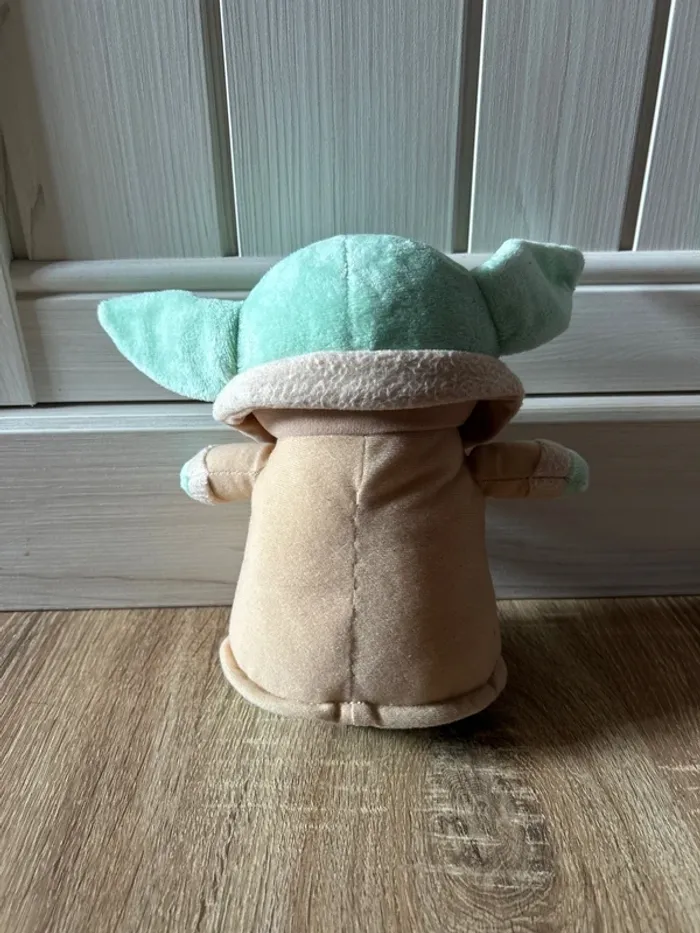 Peluche Grogu ( Baby Yoda ) 20cm / Star Wars / très bon état / Simba Toys / good condition - photo numéro 2