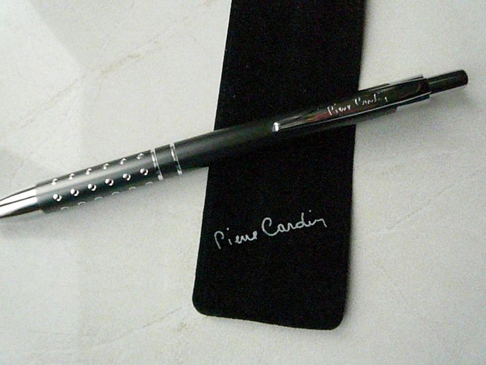 Stylo argenté Pierre Cardin - photo numéro 2