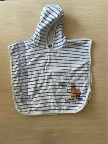 Poncho Kiabi 12 mois