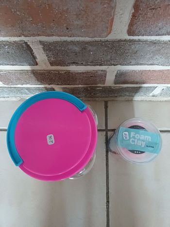 Pâte à modeler microbilles