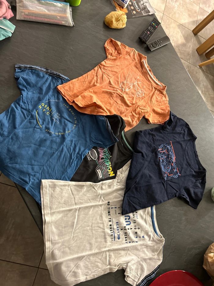 Lot tee shirt 5 ans