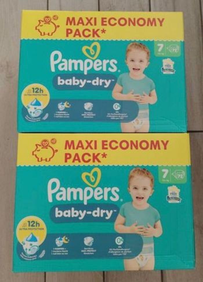 144 couches Pampers baby dry taille 7