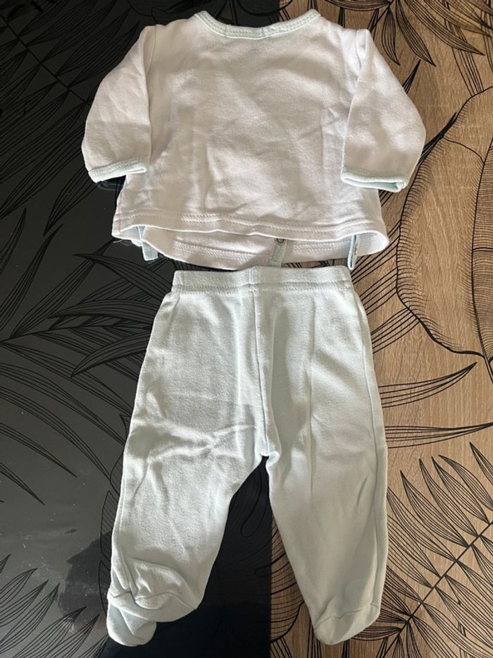 Ensemble bébé - photo numéro 2