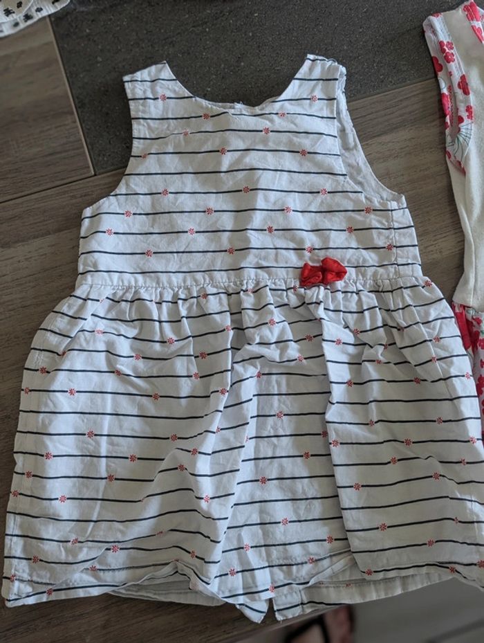 Robes bébé fille taille 9mois - photo numéro 2