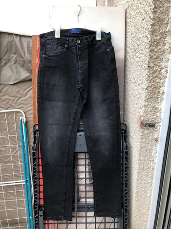 Jean garçon/homme taille 42/32
