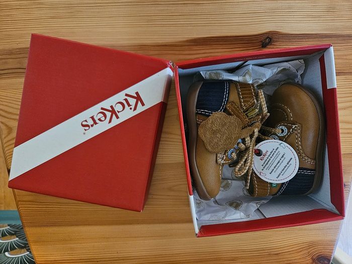 Kickers Bonzip 2 bébé – cuir moutarde – taille 18 – neuf avec boîte - photo numéro 2