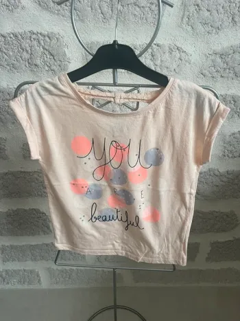 Tee shirt fille kiabi mc 5ans colori abricot