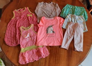 Lot de 7 vêtements fille, été, 2 ans