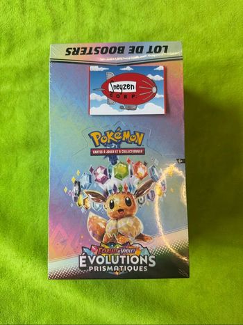 Display Scellé de 10 Bundles Évolutions Prismatiques EV8.5 Neuf et Scellé