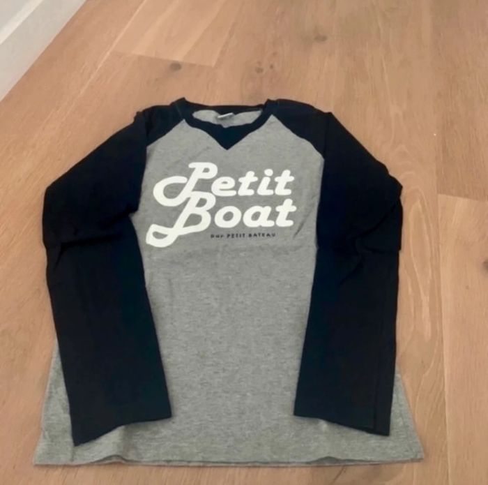 TEE shirt petit bateau neuf 10 ans - photo numéro 3