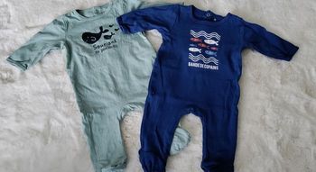 Lot 2 pyjamas taille 3 mois