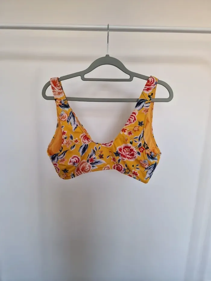 Maillot de bain taille 46 - photo numéro 4
