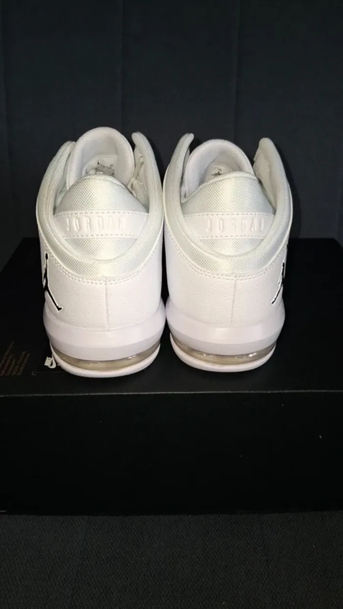 Baskets nike air jordan blanche - photo numéro 5
