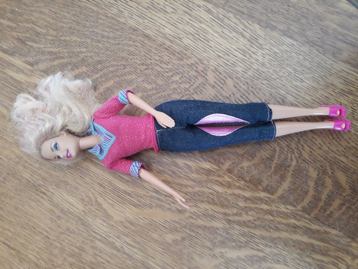 Mattel Barbie Scooter rose avec la poupée - photo numéro 4