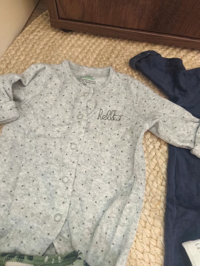 Lot de pyjamas naissance - photo numéro 5