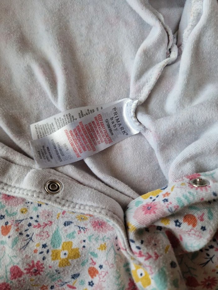Lot vêtements fille 18 mois - photo numéro 16