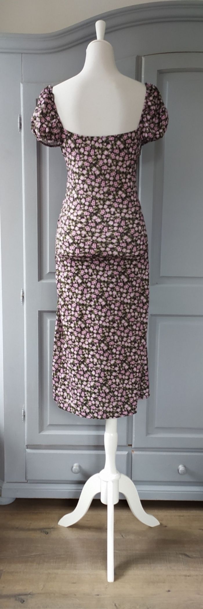 Jolie robe cache-cœur - photo numéro 3