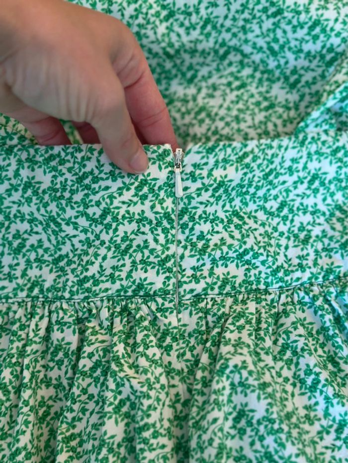 Robe d’été blanche et verte à motifs fleuris – Taille XS – Urban Outfitters - photo numéro 8